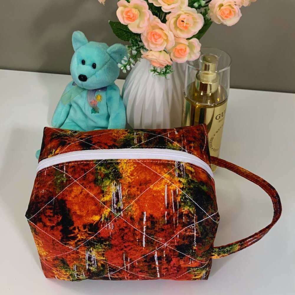 Pouch Bag - Picture 2 of 3